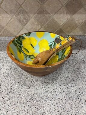 Wooden bowl & Spoon with a lemon decal. Never Used. Decor Display Only